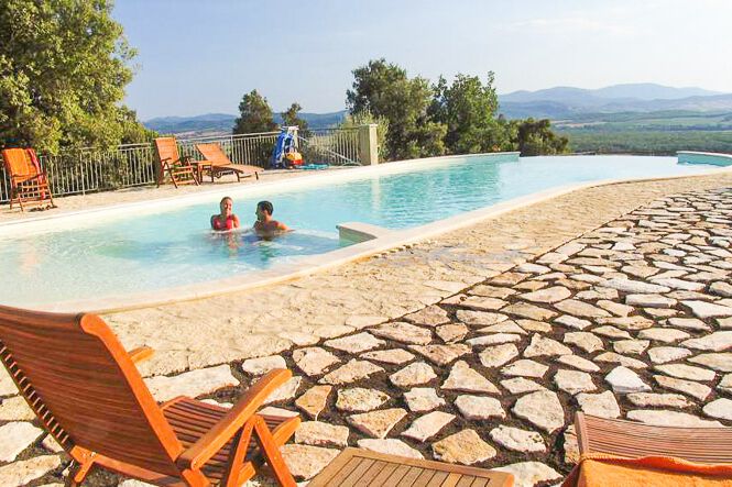 Doppelzimmer Classic Grigio-Rosso im Toskana Edel-Hotel Relais Fonte Fossoli mit Pool am Meer