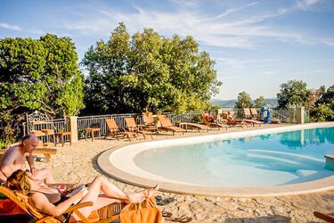 Hotel Relais Fonte Fossoli elegante Doppelzimmer am Meer mit Pool