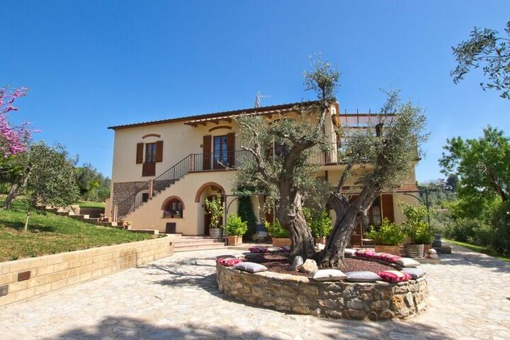 Agriturismo L'Uccello Canoro am Meer bei San Vincenzo mit Pool