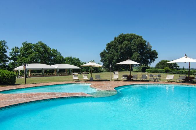 Ferienwohnung Olivo + Querce + Abete Weingut Valli Ferone Familien Toskana Urlaub mit Pool