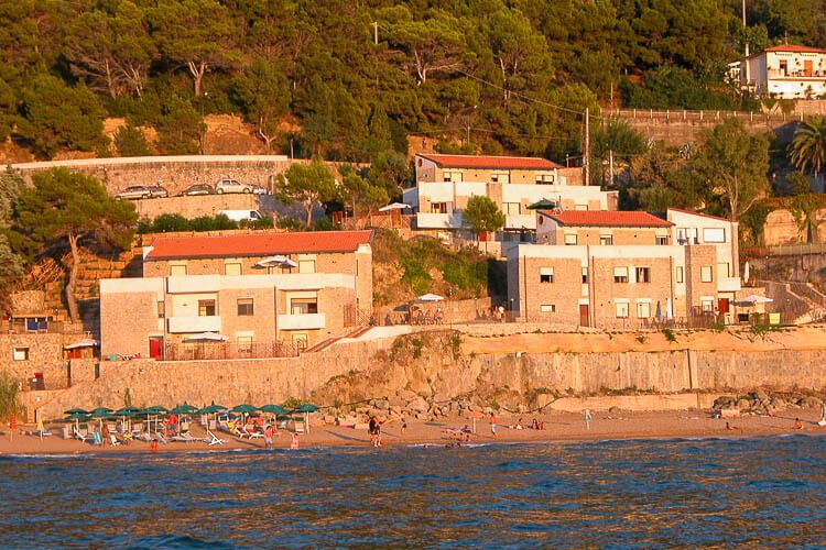 Ferienwohnung Nr. 13 in der Residence Cilento direkt am Meer