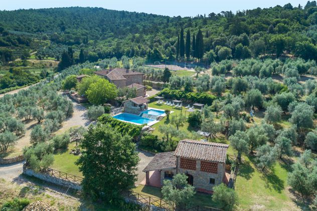 Casale Valle Chianti Weingut in der Toskana mit Ferienwohnungen und Pool Ansicht 5