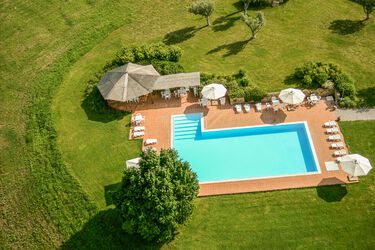 Toskana Agriturismo Il Chiostro Vecchio am Meer, Ferienwohnungen mit Pool und Restaurant