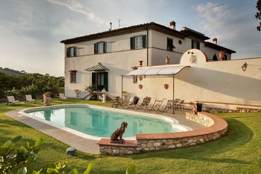 Hotel Villa Reggia Toskana, luxuriöse Zimmer bei Florenz mit Pool