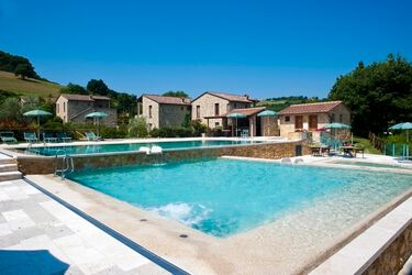 La Fontana Toskana Ferienwohnungen mit Pool bei San Gimignano