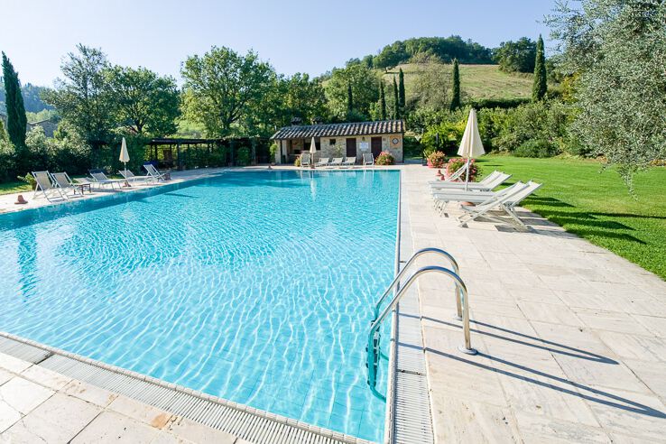 Toskana Ferienwohnung Cortona mit Pool in La Campagna, Familie mit Hund
