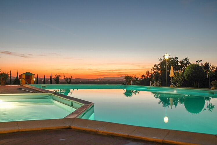 Toskana Ferienwohnung Granaio im Landgut Villa Panconesi mit Pool im Chianti