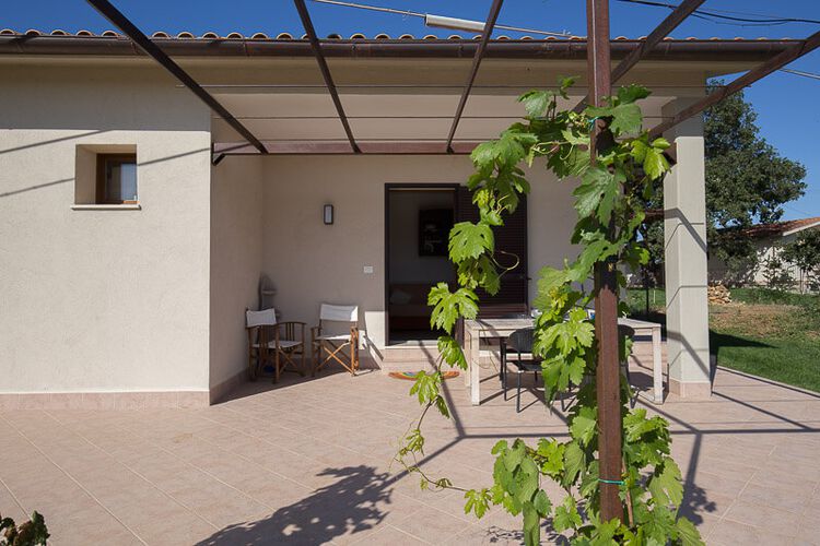 Ferienwohnung Maru Toskana Agriturismo Le Stelle mit Pool und Weingut am Meer der Maremma