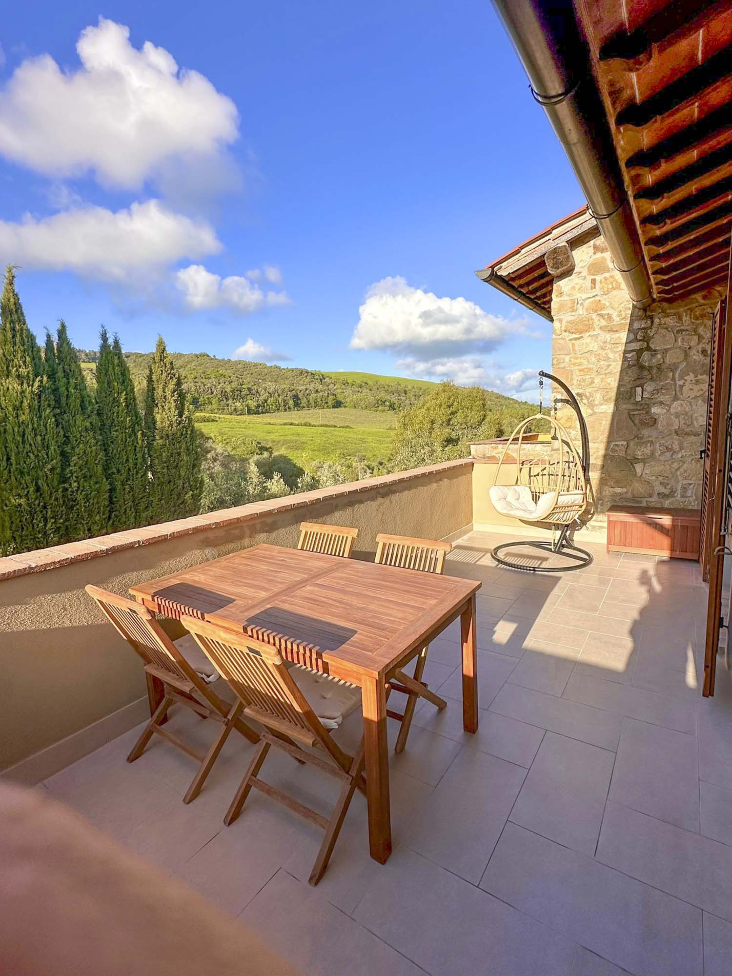 Ferienwohnung Biancospino Relais di Paola, Panorama-Pool, Familien-Urlaub