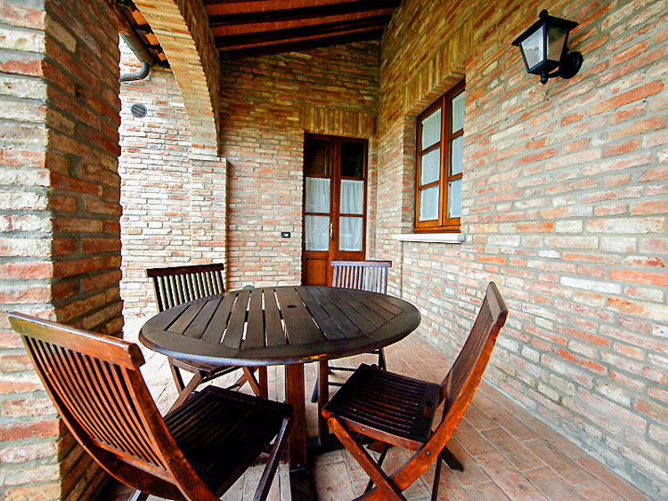 Toskana Luxus-Ferienwohnung Sanguineto, Azienda Sanguineti, mit Pool und Terrasse